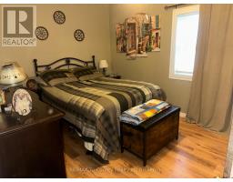 34 GEORGE STREET N - 21