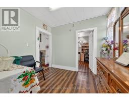 2345 EAST QUARTER LINE - 18