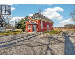 2345 EAST QUARTER LINE - 3