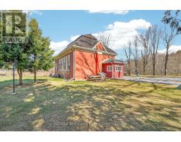 2345 EAST QUARTER LINE - 39