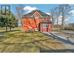 2345 EAST QUARTER LINE - 4