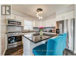 733 SOUTHWOOD WAY - 11