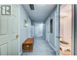 733 SOUTHWOOD WAY - 22