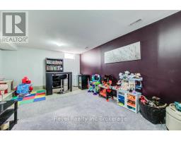 733 SOUTHWOOD WAY - 31