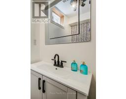 733 SOUTHWOOD WAY - 32