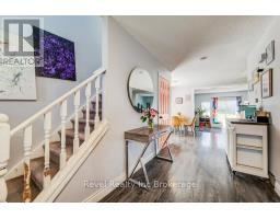 733 SOUTHWOOD WAY - 6