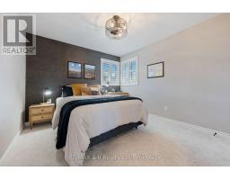 11 CHAMBERLAIN AVENUE - 18