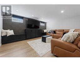 11 CHAMBERLAIN AVENUE - 28