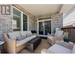 11 CHAMBERLAIN AVENUE - 35