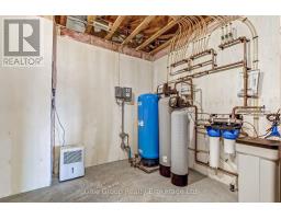 684744 HIGHWAY NO 2 HIGHWAY - 28