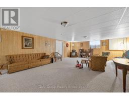 51 DEMEYERE AVENUE - 40