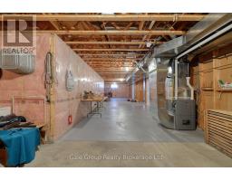 51 DEMEYERE AVENUE - 43