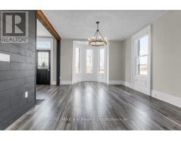 641 MAIN STREET N - 14