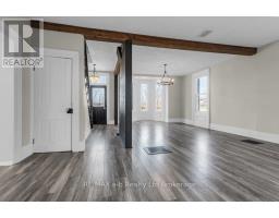 641 MAIN STREET N - 20