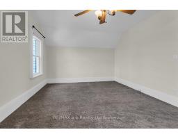 641 MAIN STREET N - 26