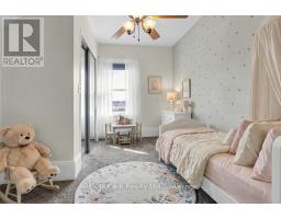 641 MAIN STREET N - 40