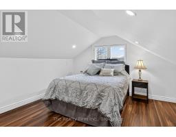 105 KING STREET E - 20