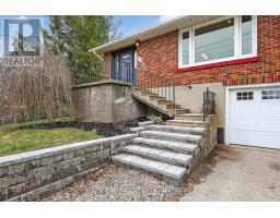 105 KING STREET E - 4