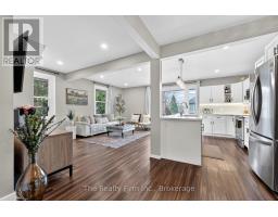 105 KING STREET E - 6