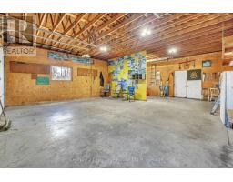 3040 SANDHILLS ROAD - 18
