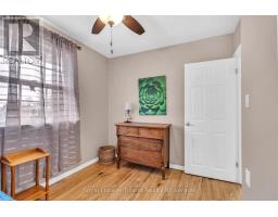 107 ELMWOOD CRESCENT - 18