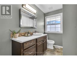 107 ELMWOOD CRESCENT - 19