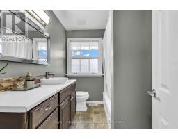 107 ELMWOOD CRESCENT - 20