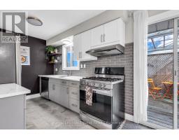 107 ELMWOOD CRESCENT - 8