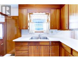 584452 BEACHVILLE ROAD - 15