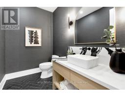 33 AUGUST CRESCENT - 36