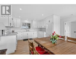 181 CLARKE ROAD E - 11