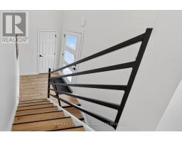 181 CLARKE ROAD E - 21