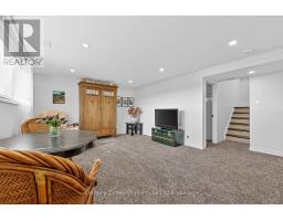 181 CLARKE ROAD E - 22