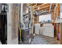 181 CLARKE ROAD E - 28