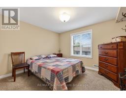 15 - 111 KING STREET E - 22