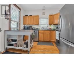 12 OXFORD STREET E - 12