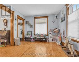 12 OXFORD STREET E - 6