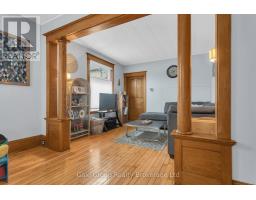 12 OXFORD STREET E - 7