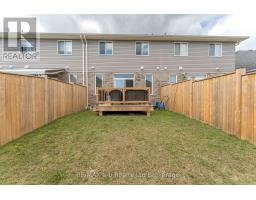 19 HUNTLEY AVENUE - 33