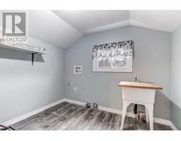 137 WONHAM STREET S - 15