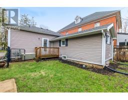 137 WONHAM STREET S - 17