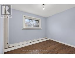 21 CRONYN STREET - 10