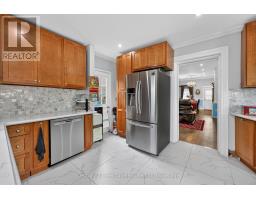 124 EAST PARK DRIVE - 15