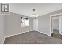 1060 ALBERNI ROAD - 33