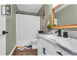 22 LORRAINE AVENUE - 20