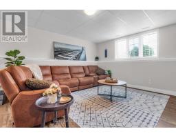 22 LORRAINE AVENUE - 22