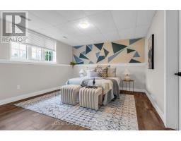 22 LORRAINE AVENUE - 25