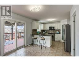 386 FAIRWAY ROAD - 11