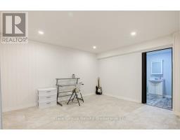 386 FAIRWAY ROAD - 30