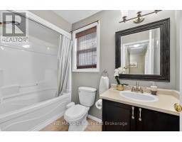 185 CARNEGIE STREET - 18